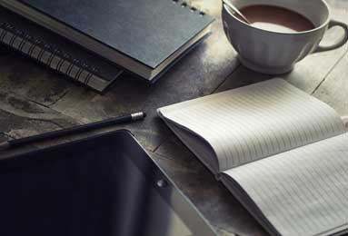 FIBA社媒分享片段：东契奇10秒钟狂砍4分+1个大马趴