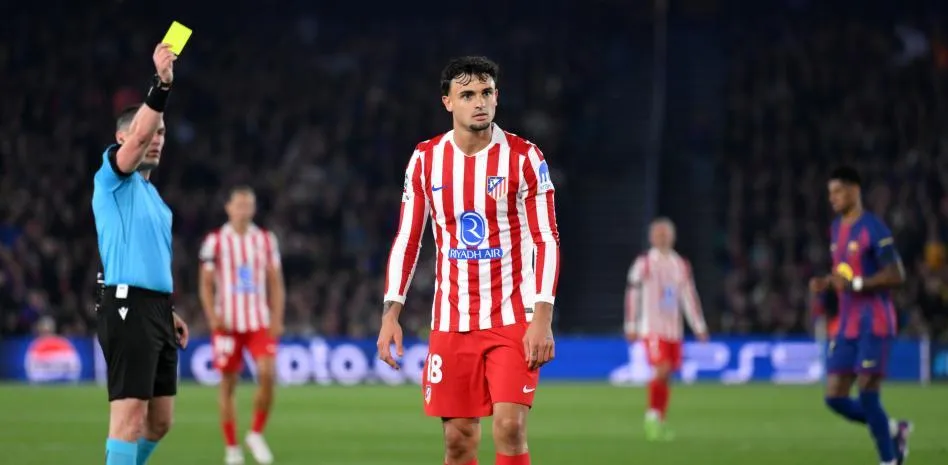 星空体育在线登录-世体：球已踢出并明显移动，视为门球开出，普比尔应被判点